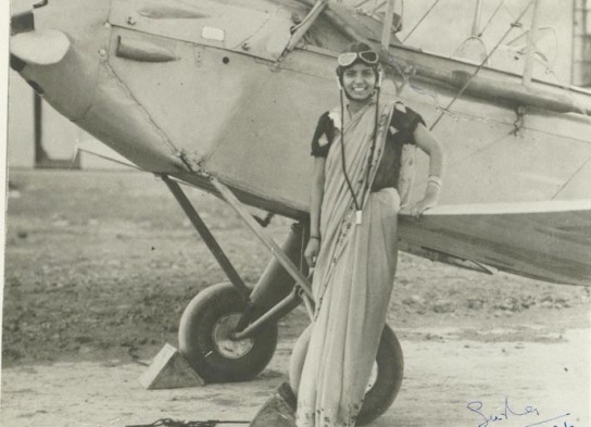 woman-pilot-2.jpg